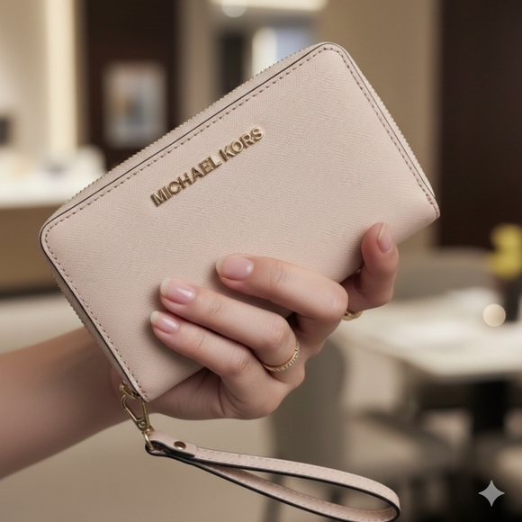 Michael Kors Handbags - Michael Kors Blush Pink Wristlet Wallet